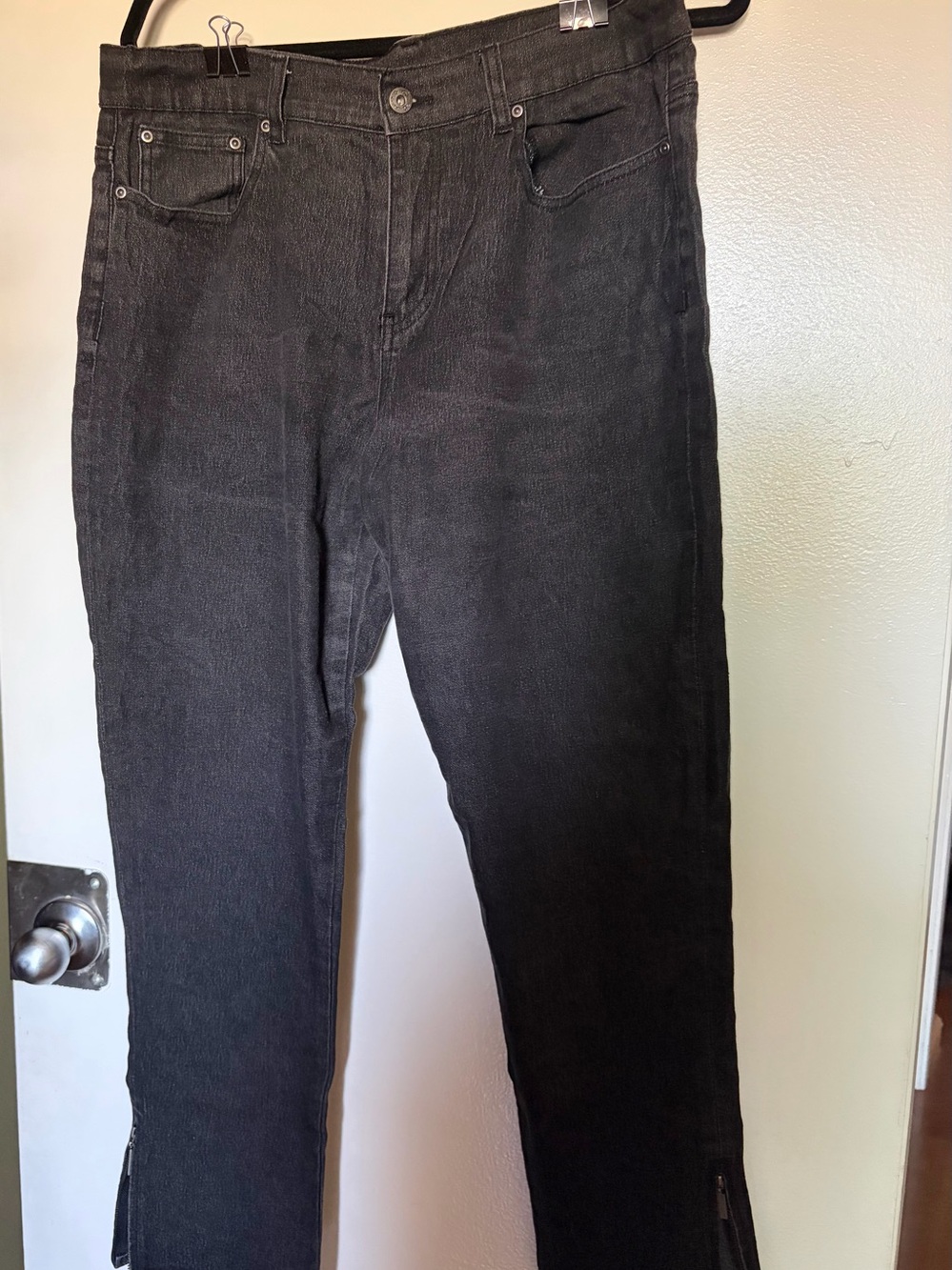 Diane Gilman Women’s Corduroy Pants in Black